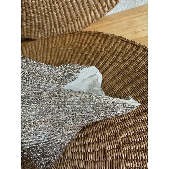 Silver Hand Heart decor - Picture 4 of 12